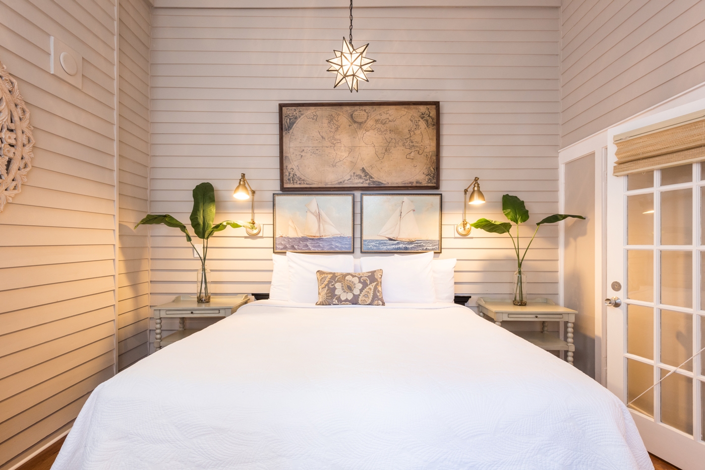 Romantic Key West Inn - Limetree Room at Old Town Manor